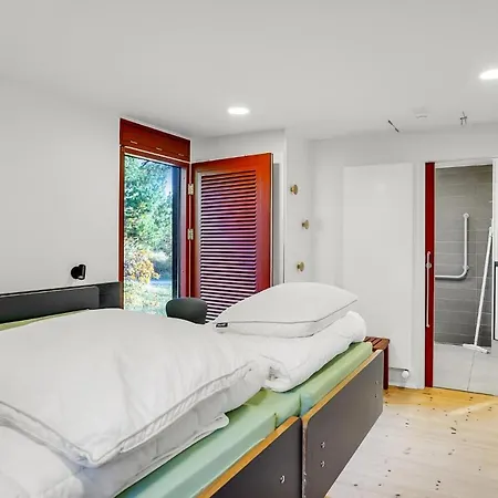 Дом отдыха 2 Bedroom In